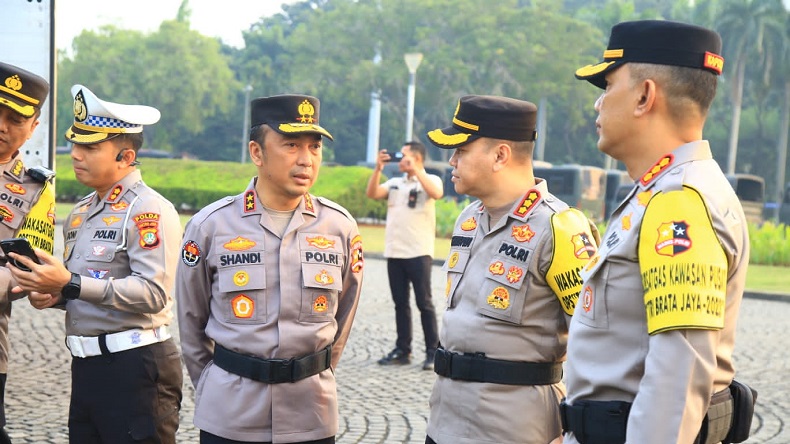 Polri Berlakukan Rekayasa Lalin Dan Pengamanan Jalur Delegasi Ktt Asean 9756