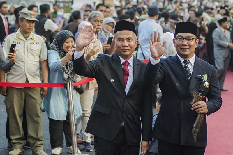 Ridwan Kamil Serahkan Jabatan kepada Bey Machmudin sebagai Pj Gubernur Jabar - Bagian 1