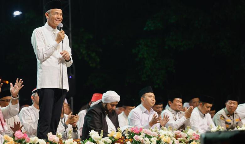 Ganjar Pamitan ke Warga Batang: Mohon Maaf jika Selama 10 Tahun Ada yang Kurang Menyenangkan