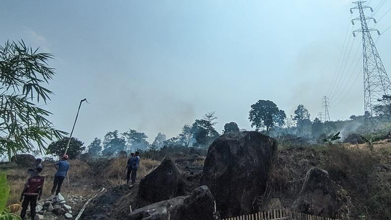 Kebakaran Lahan dan Pengolahan Ikan Asin di Sukabumi Berhasil Dipadamkan