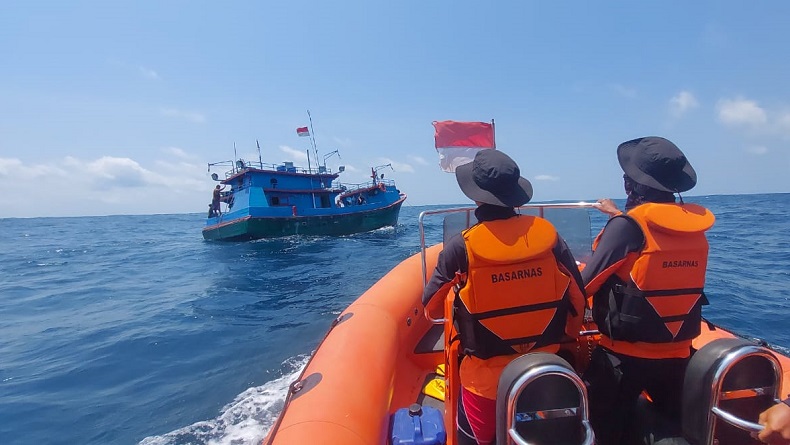 Terombang-ambing di Samudera Hindia, 5 Awak Kapal KM Alviano Berhasil Dievakuasi