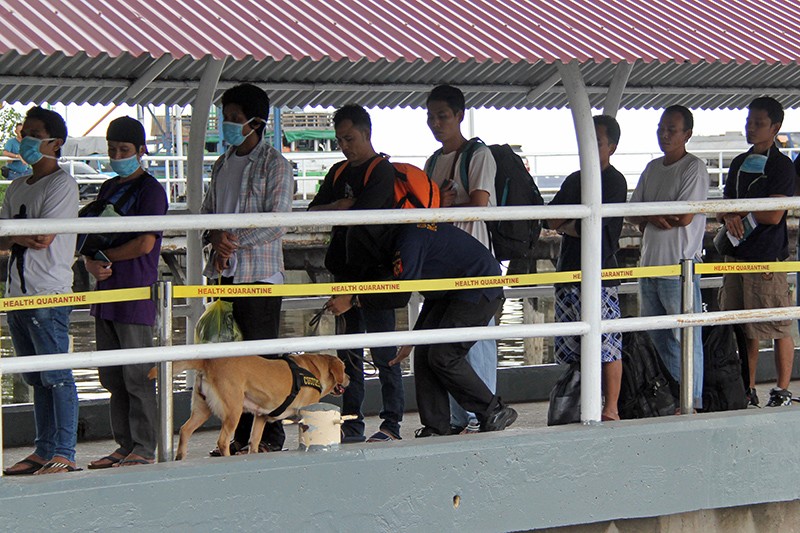 Sejumlah Tas Berisi Narkoba Ditinggal Pemilik di Pelabuhan Dumai - Bagian 1