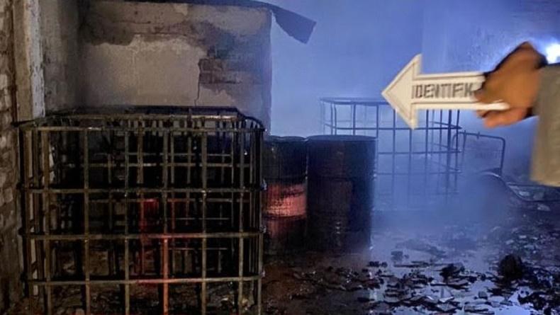 Gudang BBM Ilegal Terbakar di Merangin Jambi, Polisi Turunkan Tim Inafis