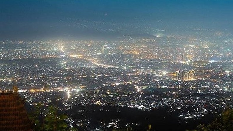 23 Tempat Nongkrong di Bandung, Mana yang Sudah Pernah Kamu Kunjungi?