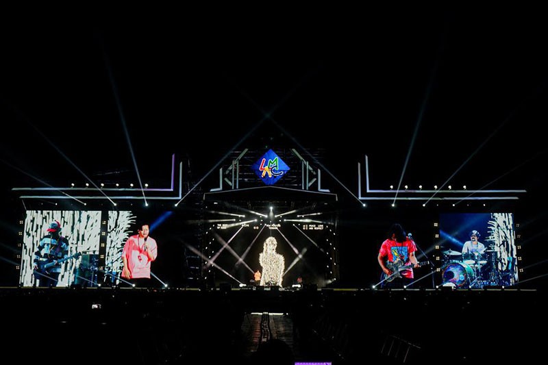 Sederet Lagu Cinta GIGI Bikin Penonton LMAC Music ForAll Fest Bernostalgia - Bagian 4