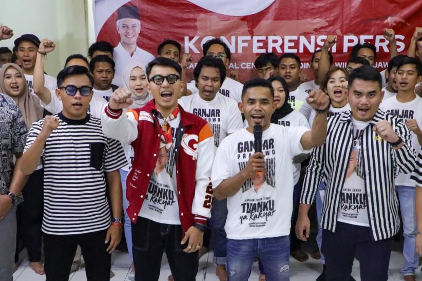 Relawan Ganjar Milenial Center Somasi Pihak yang Catut Dukung Bacapres Lain - Bagian 1