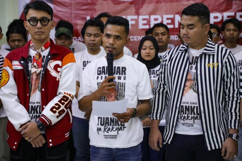Relawan Ganjar Milenial Center Somasi Pihak yang Catut Dukung Bacapres Lain - Bagian 2