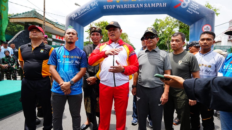 Panglima TNI: Hentikan Pencemaran Lingkungan, Jangan Buang Sampah Sembarangan