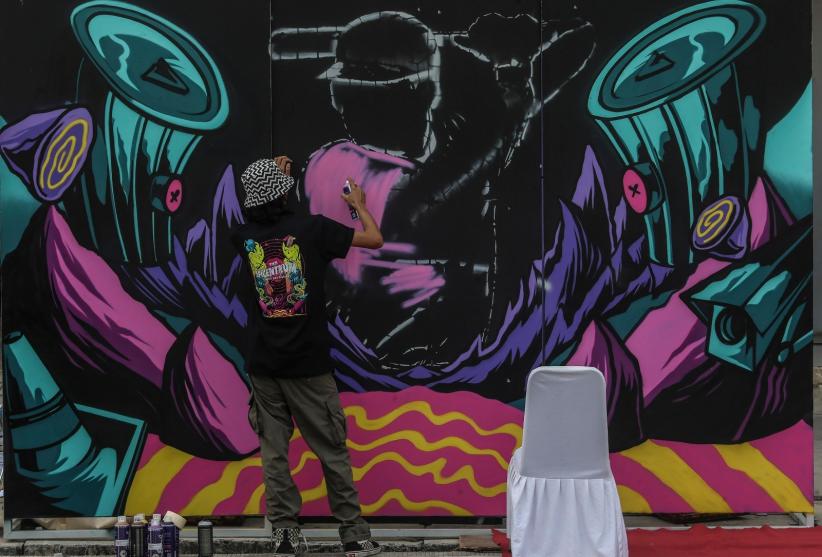 Kado Indah Buat Zaki, Seniman Gelar Festival Epicentrum Art - Bagian 4