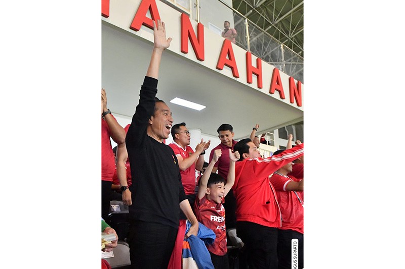 Ekspresi Presiden Jokowi Timnas Indonesia Lolos Piala Asia U-23 - Bagian 3