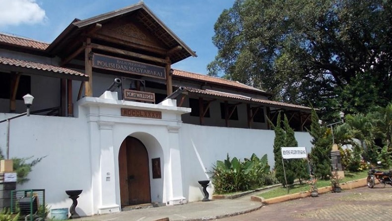 17 Benteng Peninggalan Belanda di Indonesia, Nomor 7 Jadi Tempat Tahanan Pangeran Diponegoro