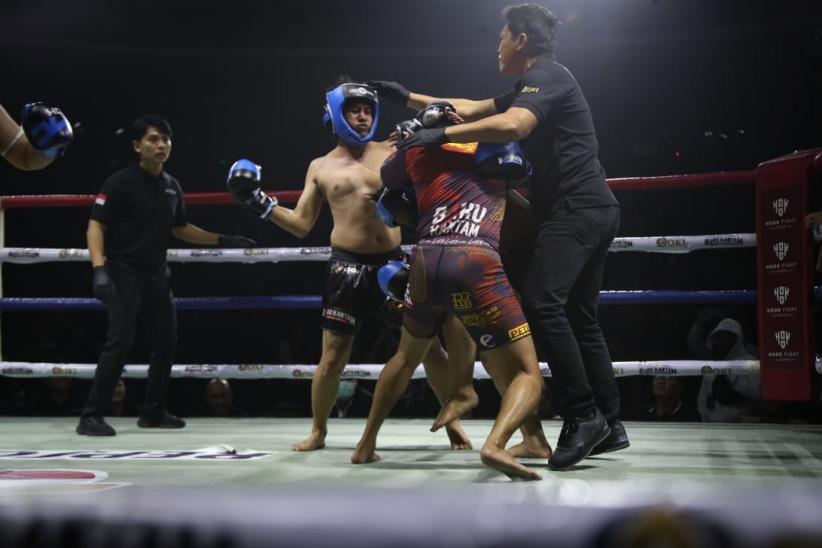 Brutal, Rudy Golden Boy Menang saat Dikeroyok 3 Gangster Ciledug - Bagian 2