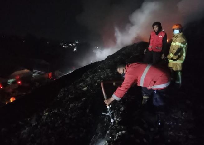 Kebakaran TPA Putri Cempo Solo Belum Padam, BNPB Kerahkan 45 Damkar