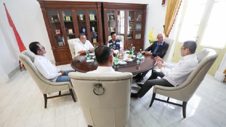 Silaturahmi dengan Wali Nanggroe Aceh, HT: Saya Sangat Terkesan