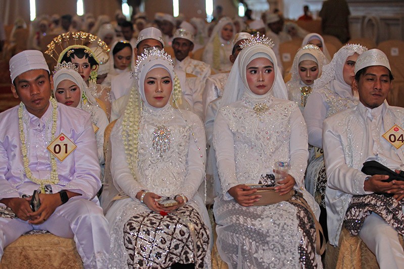225 Pasangan Ikuti Isbat Nikah Massal di Surabaya - Bagian 1