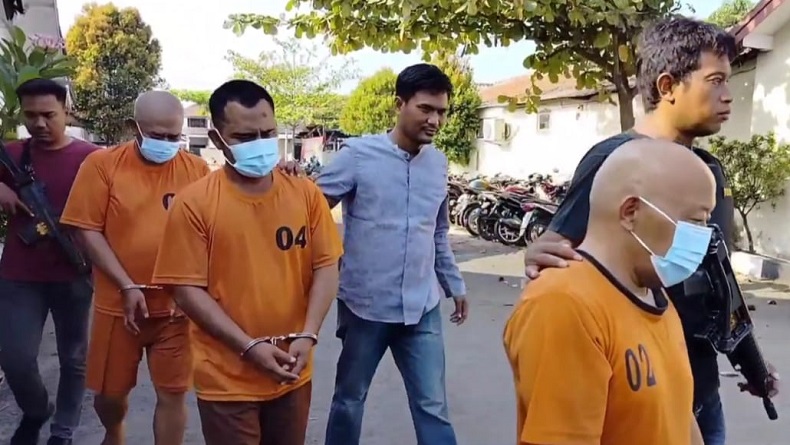 3 Pembobol Muatan Mobil Boks di Jalur Pantura Subang Ditangkap Polisi