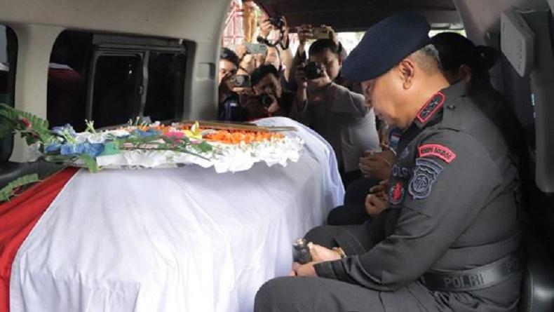 Gugur Ditembak KKB, Briptu Rudi Agung Ashari Naik Pangkat Jadi Brigadir Anumerta