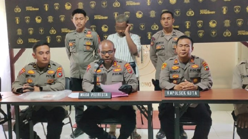 Pelaku Pecah Kaca Jendela SD di Sorong Ditangkap, Ini Tampangnya