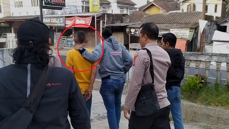 Gasak Emas Senilai Rp27 Juta, Juru Parkir Pasar Andir Garut Ditangkap Polisi