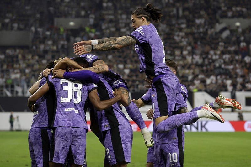 Comeback, Liverpool Bungkam LASK 3-1 - Bagian 1