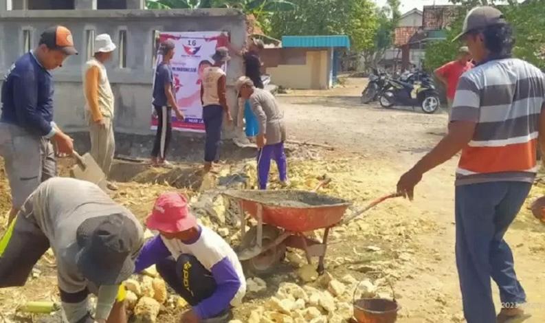 Caleg Partai Perindo Bangun Talud di Desa Sugihmanik Grobogan, Warga: Terima Kasih