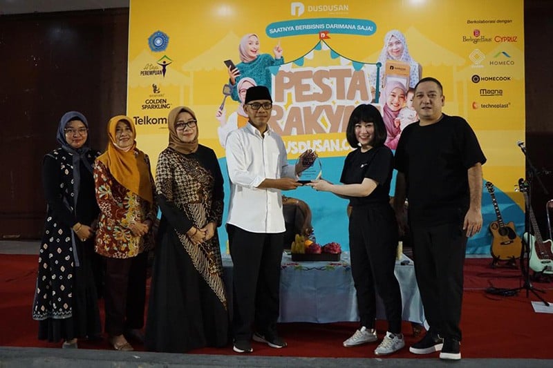 Bikin UMKM Lokal Terpukul, TikTok Shop Dinilai Monopoli Pasar Perdagangan - Bagian 1