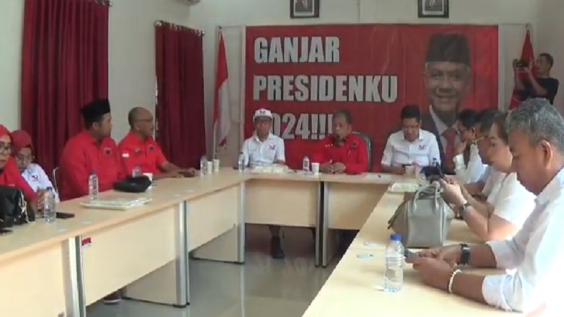 title DPW Partai Perindo Sulteng Kunjungi Kantor PDIP Palu, Gelar Silaturahmi Politik Koalisi Pilpres 2024 DPW Partai Perindo Sulteng Kunjungi Kantor PDIP Palu, Gelar Silaturahmi Politik Koalisi Pilpres 2024