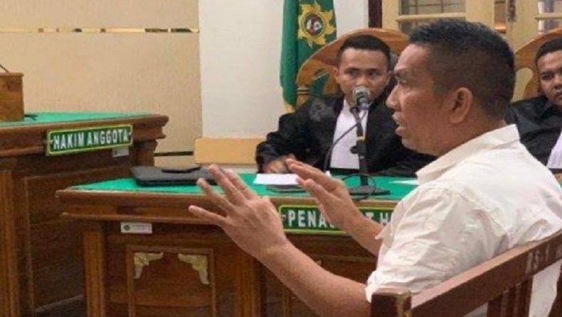 title AKBP Achiruddin Divonis 6 Bulan Penjara Kasus Penganiayaan Ken Admiral AKBP Achiruddin Divonis 6 Bulan Penjara Kasus Penganiayaan Ken Admiral
