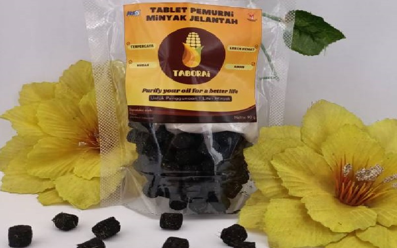 title Keren, Mahasiswa Unpad Buat Tablet Pemurni Jelantah dari Bonggol Jagung Keren, Mahasiswa Unpad Buat Tablet Pemurni Jelantah dari Bonggol Jagung