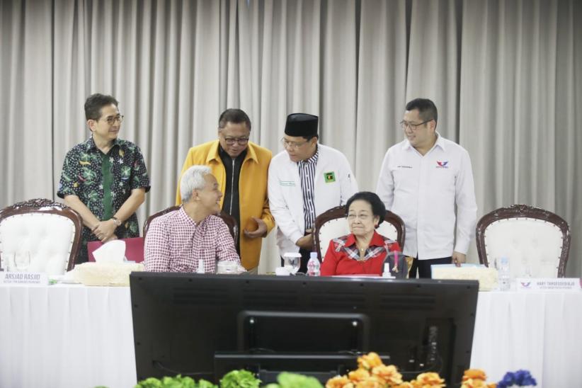 Foto-Foto Kekompakan Ketua Umum Partai Pendukung Ganjar Pranowo - Bagian 2