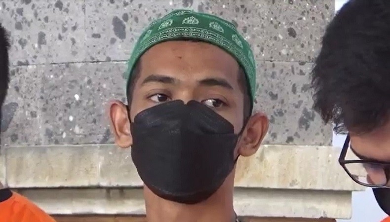 title WN Malaysia Nekat Sembunyikan Sabu dalam Perut, Dimasukkan Lewat Dubur WN Malaysia Nekat Sembunyikan Sabu dalam Perut, Dimasukkan Lewat Dubur