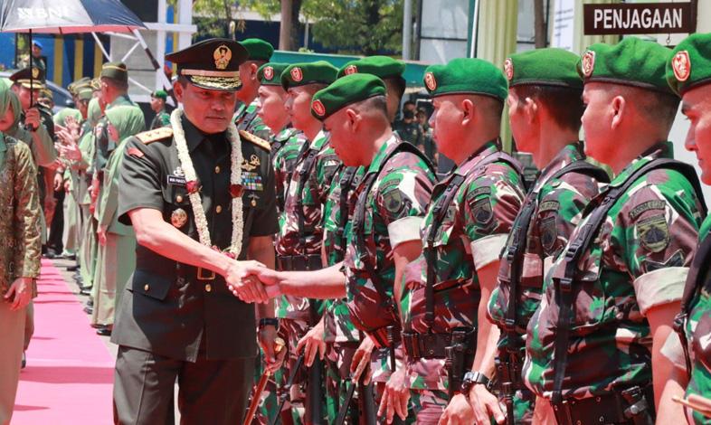  Kunjungi Kodim Sragen, Pangdam Diponegoro: Prajurit TNI Harus Mencintai dan Dicintai Rakyat