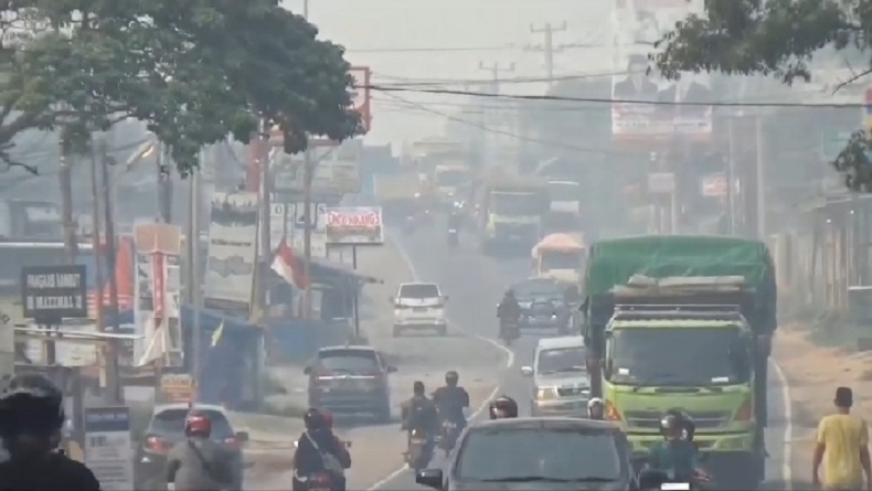 Sepekan Kabut Asap Selimuti Jambi, Titik Api Diduga dari Wilayah Lain