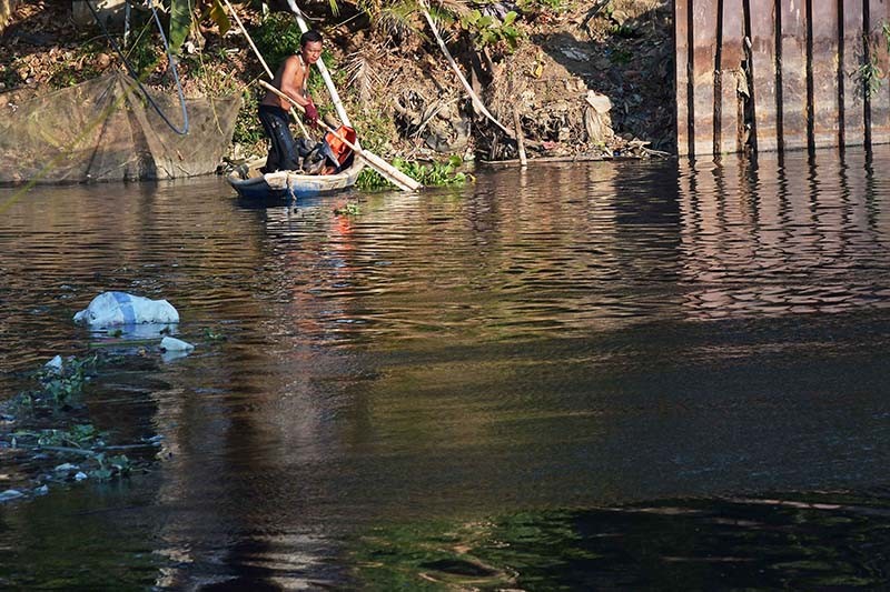Kali Bekasi Tercemar Ganggu Pasokan Air PDAM - Bagian 2