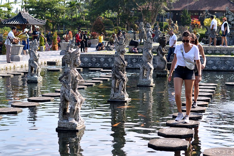 Tirta Gangga Bali, Wisata Unggulan Wilayah Timur Pulau Dewata - Bagian 2