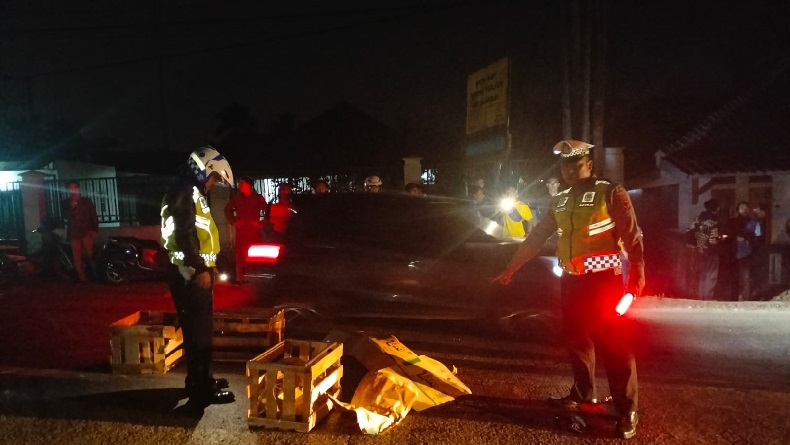 Kecelakaan di Sukabumi, Serempetan lalu Jatuh, Pemotor Tewas Terlindas Kendaraan Lain