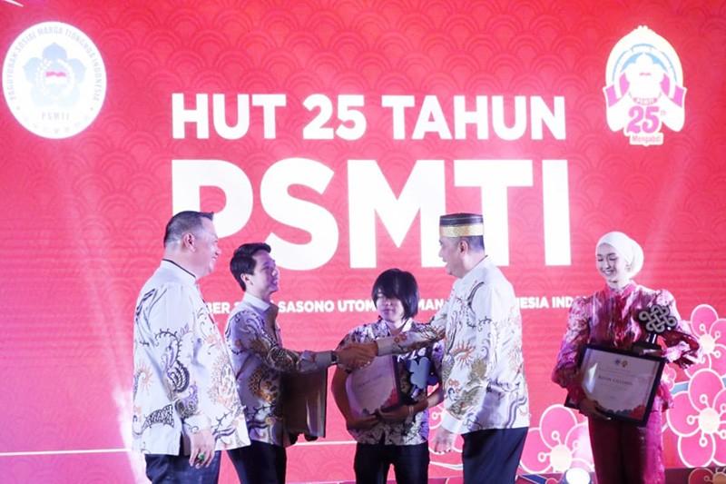 Kevin Sanjaya Terima Penghargaan dari Paguyuban Sosial Marga Tionghoa - Bagian 2