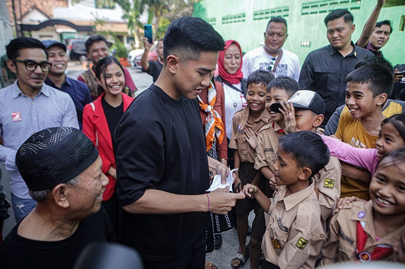 Kaesang Blusukan ke Cipinang Melayu, Dengar Keluhan Warga Jakarta - Bagian 3