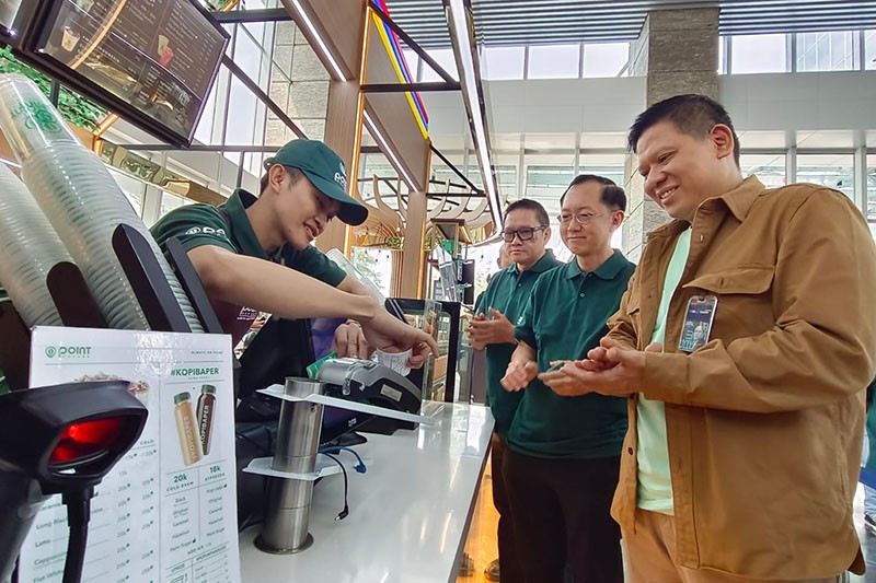 Tingkatkan Kolaborasi, Bank Mandiri dan Indomaret Point Coffee e-Money Co-Branding - Bagian 4