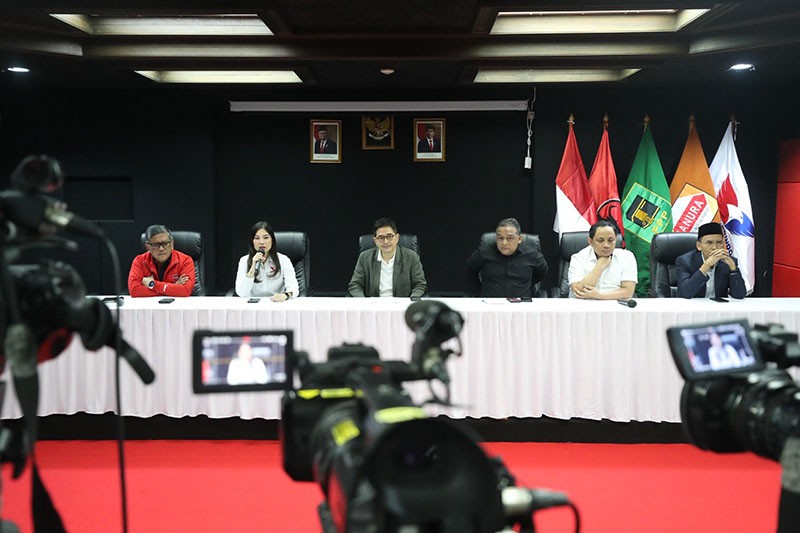 Arsjad Rasjid Kenalkan Wakil Ketua TPN yang Baru, Ada Angela Tanoesoedibjo - Bagian 2