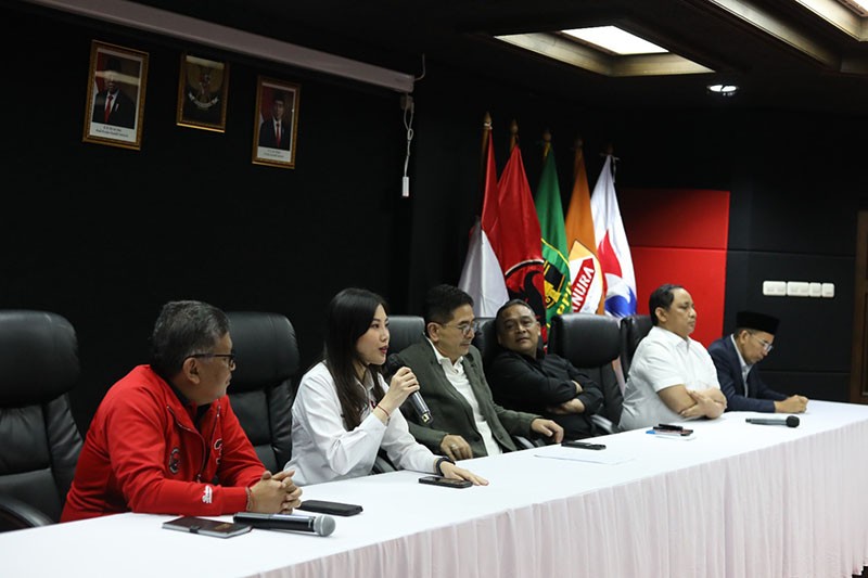 Arsjad Rasjid Kenalkan Wakil Ketua TPN yang Baru, Ada Angela Tanoesoedibjo - Bagian 3