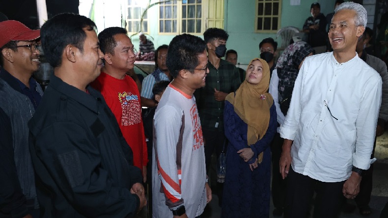Ganjar Menginap di Kaki Gunung Gede Pangrango Cianjur, Warga: Wilujeng Sumping
