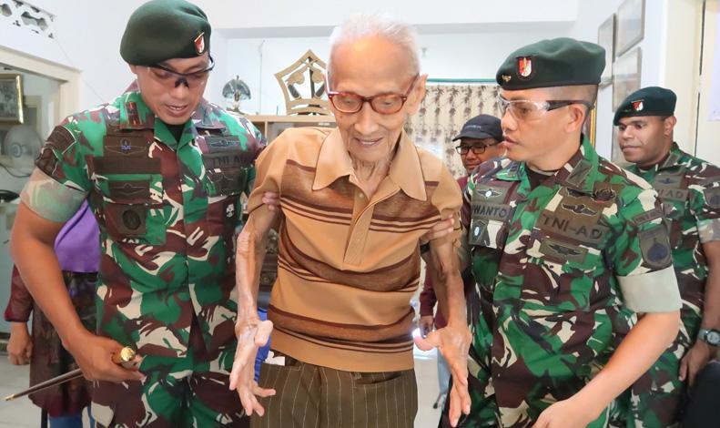 title Kisah Sanjoto, Pengaman Rute Gerilya Jenderal Sudirman hingga Penguji SIM Militer Ahmad Yani Kisah Sanjoto, Pengaman Rute Gerilya Jenderal Sudirman hingga Penguji SIM Militer Ahmad Yani