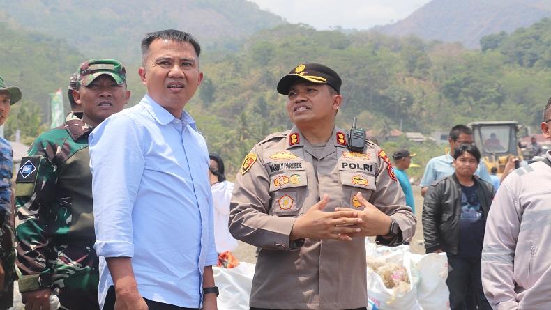 Viral Pantai Cibutun Sukabumi Terkotor Nomor 4, Pj Gubernur Jabar Tanggapi Santai