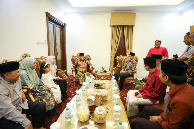 KH Said Aqil Siroj : Insyaallah Ganjar Jadi Presiden - Bagian 2