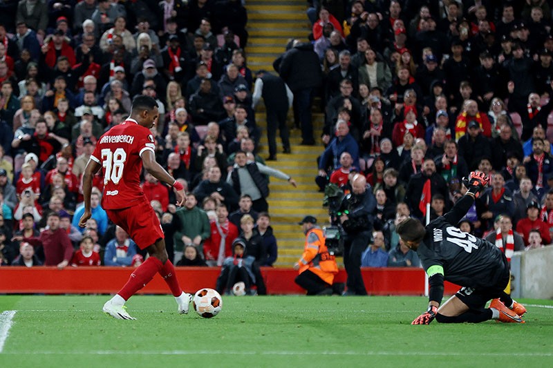 Gravenberch Cetak Gol Perdana Buat Liverpool, The Reds Bungkam Union SG 2-0 - Bagian 1