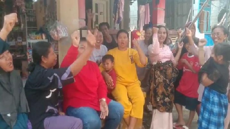 Warga Indramayu Serentak Gelar Deklarasi Dukung Gibran Cawapres di 9 Lokasi