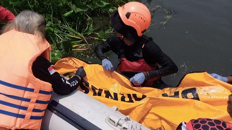 2 Bocah Berenang di Irigasi Tarum Barat Karawang, Tewas Terbawa Arus Sungai