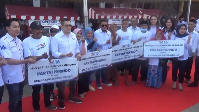 Cerita Pedagang Bakso di Sultra Dapat Gerobak: Program Partai Perindo Betul-Betul Nyata