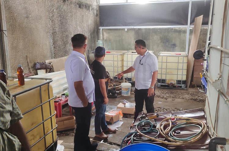 Gerebek Gudang Penimbunan Solar di Rajabasa, Polda Lampung Sita Mobil Tangki
